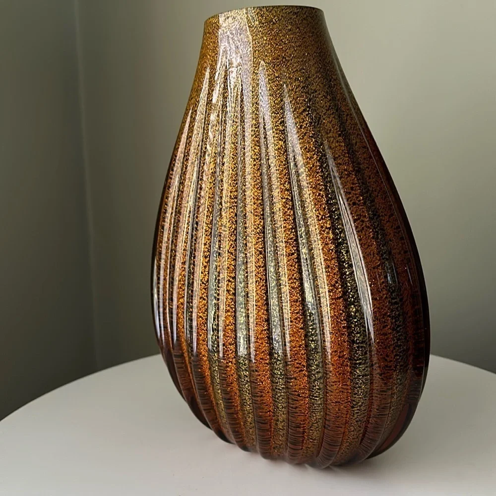 Sasaki Italian Crystal Vase Hand Crafted Marea 11” Tear Drop Ribbed Tiger’s Eye